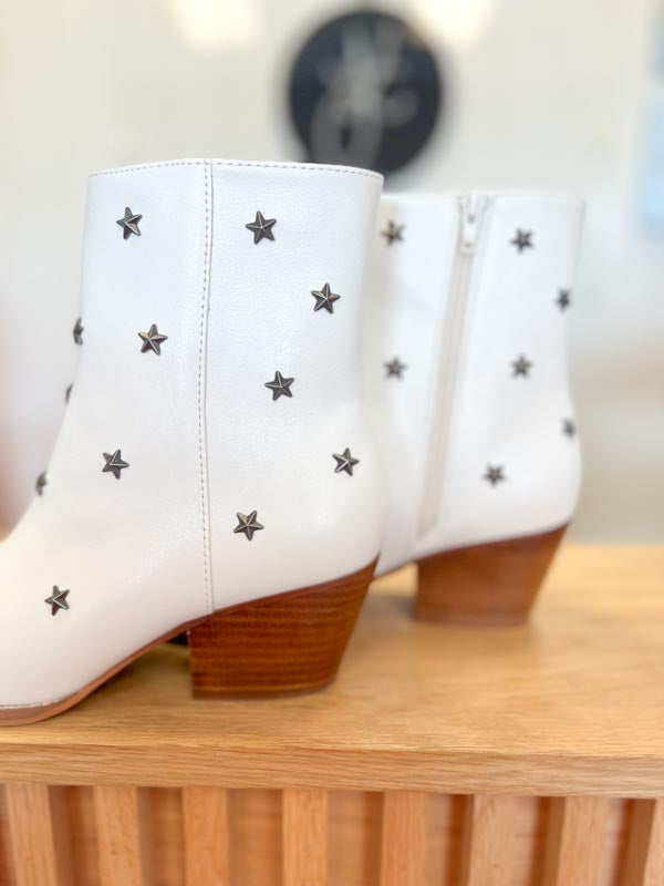 The Ivanna White | Metal Star Studded Boot